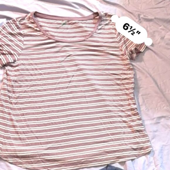 TWO dip Brand Short Sleeve tees, BIG SIZE SMALL (1 purple striped & 1 Blue) - Picture 7 of 16